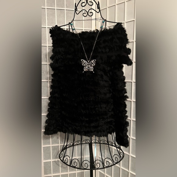 BCBG Rabbit Fur Off-Shoulder Top Black NWT - Picture 2 of 9